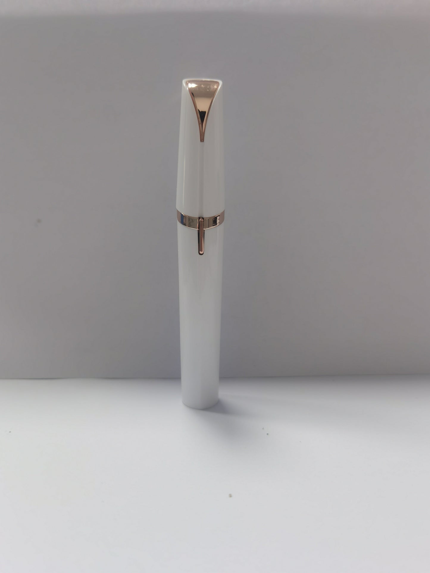 Mini Electric Eyebrow Trimmer Lipstick Brows Pen Hair Remover Painless Razor Epilator with LED Light 
